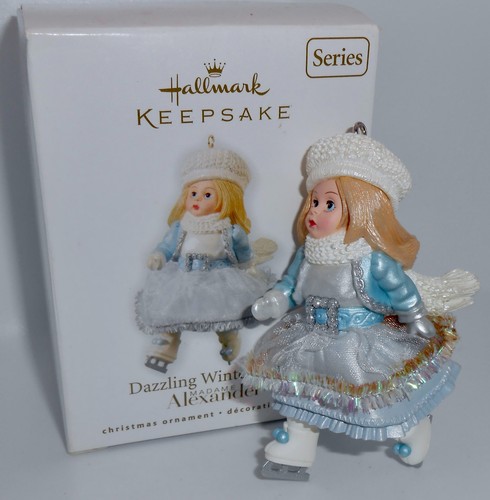 Hallmark ornament 2010 - hallmark,